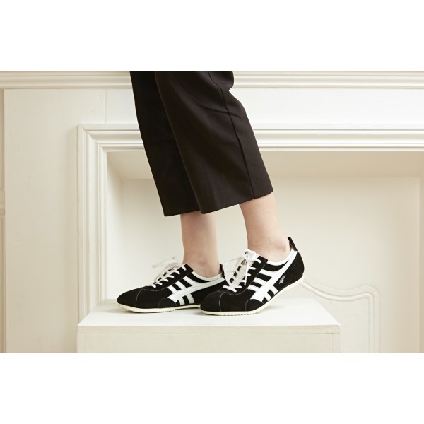 sneakers panther GT deluxe BLACK collection limited